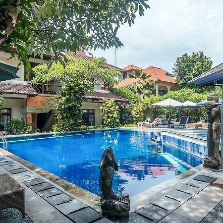 Zen Rooms Seminyak Taman Petitenget Extérieur photo